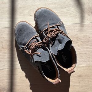 Born Charcoal Suede Chukka Boots